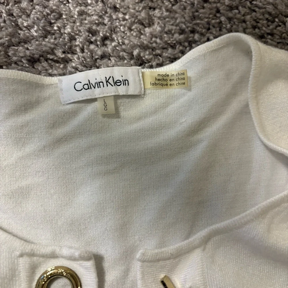 Calvin Klein White Cardigan with Gold Buttons - Picture 3 of 4